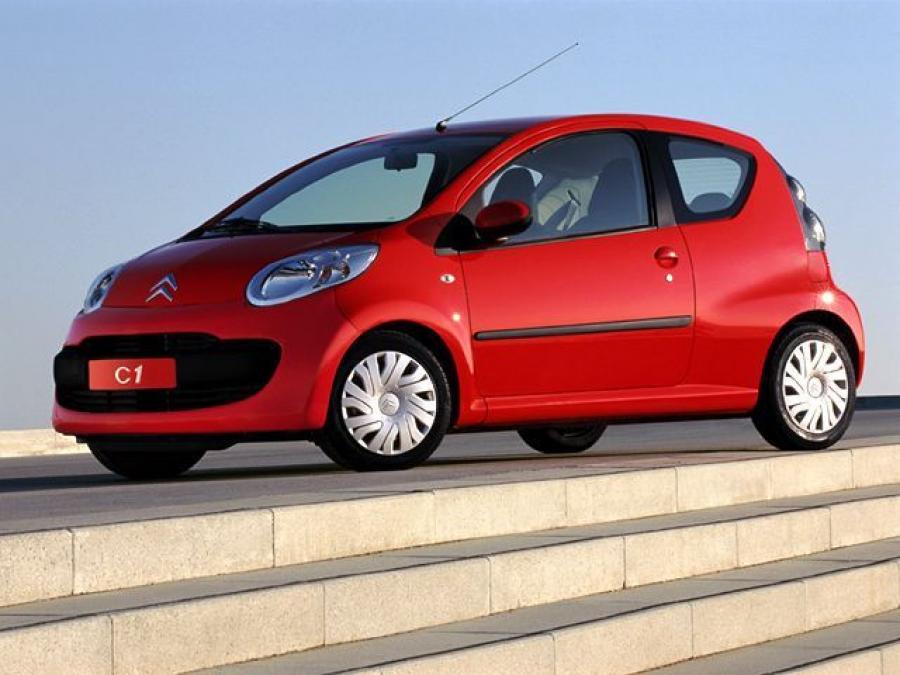  Citroen C1 3-Door 2005 года  (фото 4 из 10)